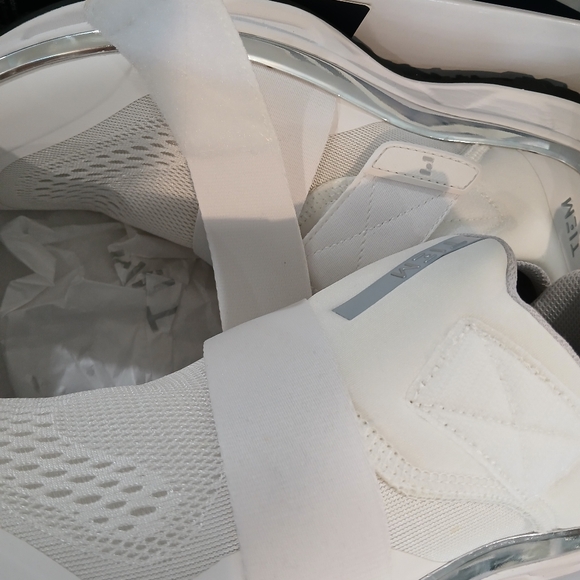 TIEM Slipstream women's white with silver cycling shoes, size 10.5 NEW - Picture 4 of 5